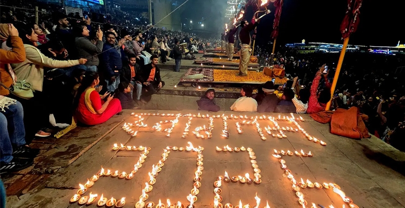 ലോകം 2026നെ വരവേറ്റു: ആഘോഷങ്ങളുടെ നിറക്കാഴ്ചകളോടെ പുതുവത്സരം