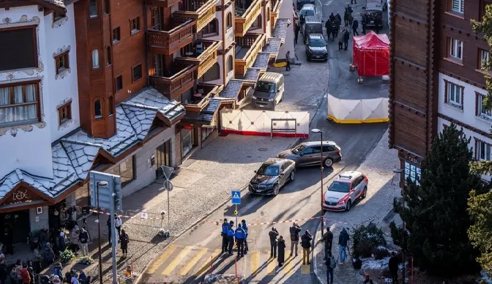 ഷാംപെയിന്‍ കുപ്പികളിലെ സ്പാര്‍ക്ലറുകള്‍ തീപിടിത്തത്തിന് കാരണമായതായി സംശയം