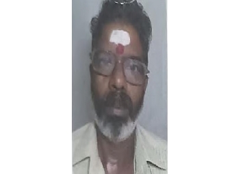 കതിന പൊട്ടിത്തെറിച്ച് മരിച്ച സംഭവത്തില്‍ പള്ളി വികാരിക്കും ട്രസ്റ്റിനുമെതിരെ കേസ്