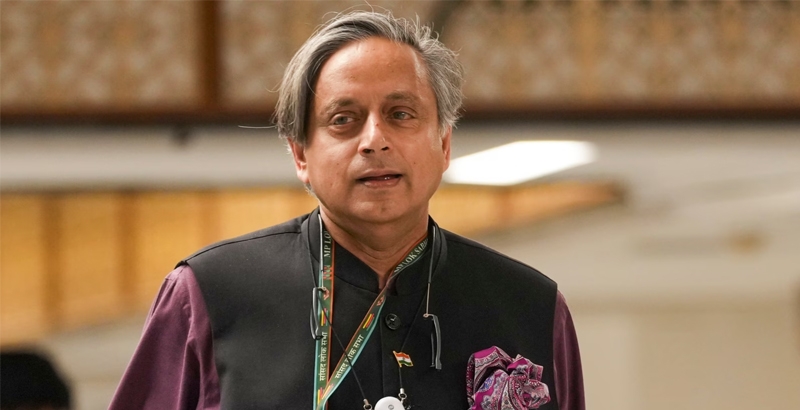 കോണ്‍ഗ്രസ് പാര്‍ട്ടി ലൈനില്‍ നിന്ന് താന്‍ അകന്നിട്ടില്ലെന്ന് ശശി തരൂര്‍