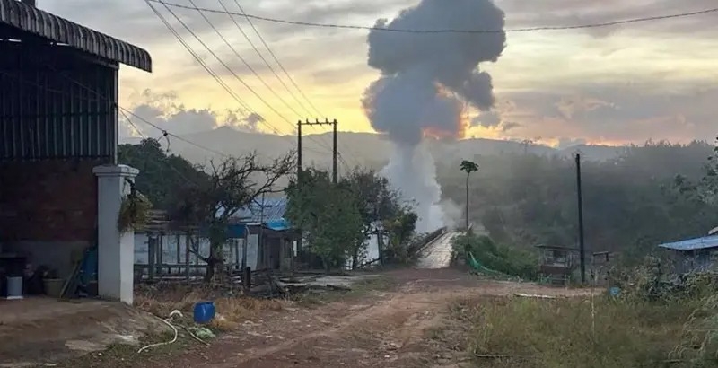 ‘മാലിന്യകൂമ്പാരം പൊട്ടിത്തെറിച്ചു’: വെടിനിർത്തൽ ലംഘനാരോപണത്തിന് മറുപടിയുമായ...