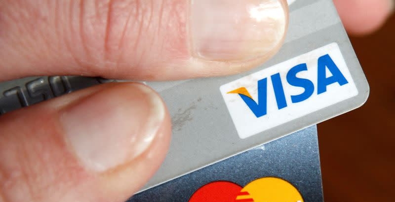 ഒരു വര്‍ഷത്തേക്ക് ക്രെഡിറ്റ് കാര്‍ഡ് പലിശ 10% - ട്രംപിന്റെ അപ്രതീക്ഷിത പ്രഖ്യാപനം