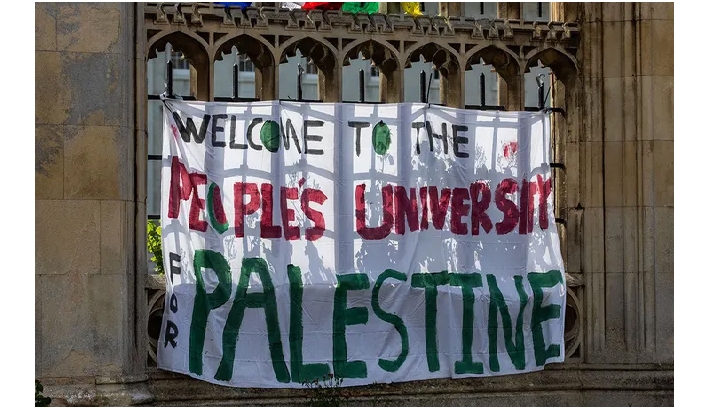 യുകെ സര്‍വകലാശാലകള്‍ക്ക് യുഎഇ വിലക്ക്;  വിദ്യാര്‍ത്ഥികള്‍ തീവ്രവാദികളാക്കപ്പെടുമെന്ന ഭീതിയില്‍ സ്‌കോളര്‍ഷിപ്പ് നിര്‍ത്തിവെച്ചു