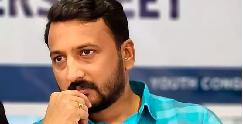 മൂന്നാമത്തെ ലൈംഗികപീഡന പരാതി: രാഹുല്‍ മാങ്കൂട്ടത്തില്‍ എംഎല്‍എ പൊലീസ് കസ്റ്റഡിയില്‍