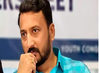 മൂന്നാമത്തെ ലൈംഗികപീഡന പരാതി: രാഹുല്‍ മാങ്കൂട്ടത്തില്‍ എംഎല്‍എ പൊലീസ് കസ്റ്...