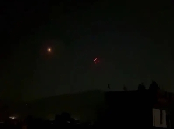 കശ്മീരില്‍ അന്താരാഷ്ട്ര അതിര്‍ത്തിക്കു സമീപം പാകിസ്ഥാന്‍ ഡ്രോണുകളുടെ സാന്ന...