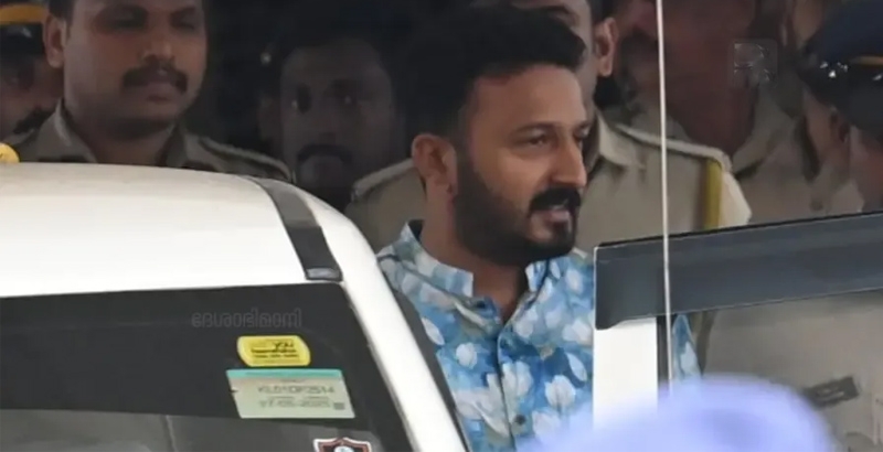 രാഹുല്‍ മാങ്കൂട്ടത്തിലിന് ജാമ്യം നിഷേധിച്ചു; മൂന്ന് ദിവസത്തേക്ക് പൊലീസ് കസ്റ്റഡിയില്‍