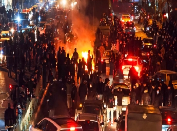 ഇറാനില്‍ സൗജന്യ സ്റ്റാര്‍ലിങ്ക്; പ്രതിഷേധങ്ങളെ അടിച്ചമര്‍ത്തുന്ന ഭരണകൂടത്തിനെതിരെ 'ഡിജിറ്റല്‍ ജാലകം' തുറന്ന് മസ്‌ക്