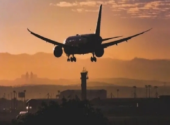 \'അവിടെ സാഹചര്യം അതീവ ഗുരുതരം\'; ഇറാനില്‍ നിന്ന് ഇന്ത്യന്‍ പൗരന്മാരുമായി ആദ...