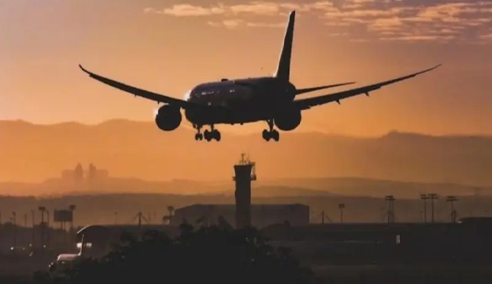 'അവിടെ സാഹചര്യം അതീവ ഗുരുതരം'; ഇറാനില്‍ നിന്ന് ഇന്ത്യന്‍ പൗരന്മാരുമായി ആദ്യ വിമാനം ഡല്‍ഹിയില്‍ എത്തി