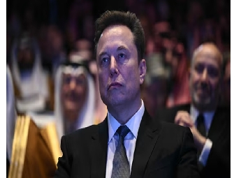 ഇല്‍ഹാന്‍ ഒമറിന്റെ ഭര്‍ത്താവ് സാമ്പത്തിക തട്ടിപ്പ് നടത്തിയെന്ന് എലോണ്‍ മസ്‌ക്; മാധ്യമങ്ങളില്‍ വിവാദം