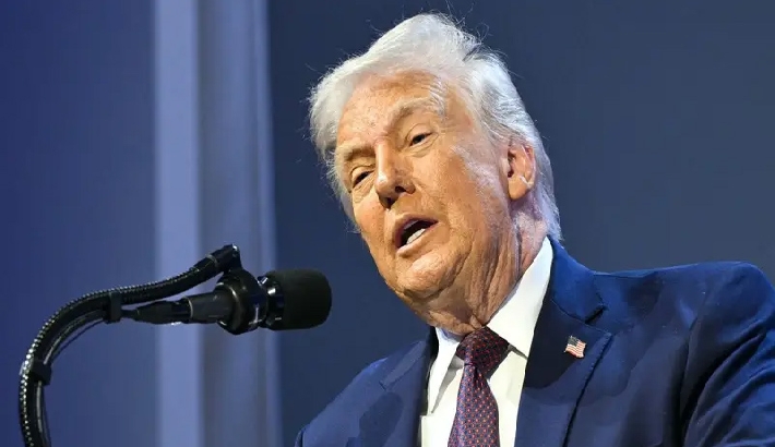 ഇറാനെതിരെ കടുത്ത മുന്നറിയിപ്പുമായി ട്രംപ്; 'വലിയ നാവികസേനാ വ്യൂഹം ആ ദിശയിലേക്ക്'