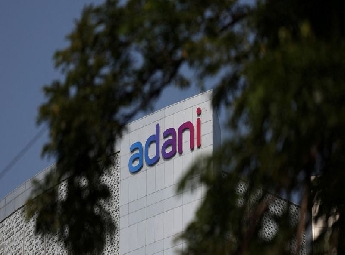 എസ്ഇസി നടപടികൾ: അദാനി ഗ്രൂപ്പ് ഓഹരികൾ കൂപ്പുകുത്തി; 12.5 ബില്യൺ ഡോളറിന്റെ വിപണി മൂല്യം നഷ്ടം