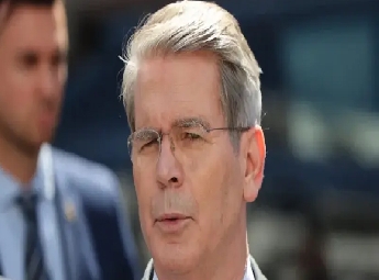 റഷ്യന്‍ എണ്ണ വാങ്ങല്‍ കുറച്ചതോടെ ഇന്ത്യയ്ക്കെതിരായ 25 ശതമാനം തീരുവ പിന്‍വലിക്കാമെന്ന് സൂചന നല്‍കി ട്രഷറി സെക്രട്ടറി