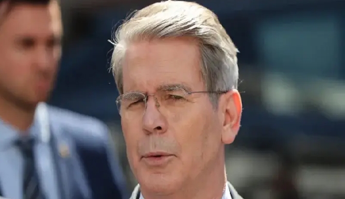 റഷ്യന്‍ എണ്ണ വാങ്ങല്‍ കുറച്ചതോടെ ഇന്ത്യയ്ക്കെതിരായ 25 ശതമാനം തീരുവ പിന്‍വലിക്കാമെന്ന് സൂചന നല്‍കി ട്രഷറി സെക്രട്ടറി