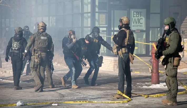 ഫെഡറല്‍ ഏജന്റിന്റെ വെടിയേറ്റ് 37കാരന്‍ കൊല്ലപ്പെട്ടു വെടിയേറ്റ് 37കാരന്‍ കൊല്ലപ്പെട്ടു