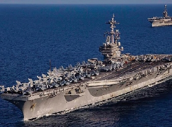 യു എസ് വിമാനവാഹിനിക്കപ്പല്‍ യു എസ് എസ് എബ്രഹാം ലിങ്കണ്‍ പശ്ചിമേഷ്യയില്‍; അഭ്യൂഹം ശക്തമായി