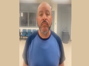 'എന്നെ വിടൂ, ശ്വാസംമുട്ടുന്നു': ഐസിഇ കസ്റ്റഡിയിൽ മരിച്ച ക്യൂബൻ കുടിയേറ്റക്കാരനെ ഗാർഡുകൾ മർദിച്ചതായി സാക്ഷികൾ