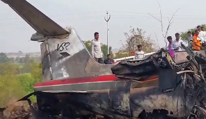 അപകടത്തിൽപെട്ടത് 16 വർഷം പഴക്കമുള്ള വിമാനം; ആരും രക്ഷപ്പെട്ടില്ല