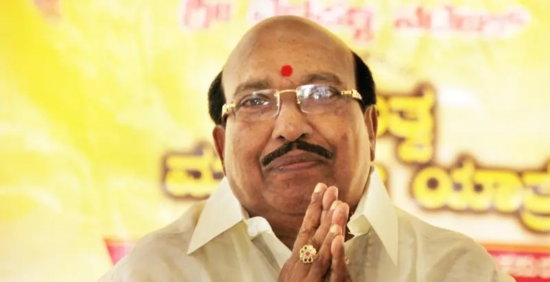 വെള്ളാപ്പള്ളിയുടെ പത്മഭൂഷണ്‍ പിന്‍വലിക്കണമെന്ന പരാതി ആഭ്യന്തര വകുപ്പിന് കൈമാറി