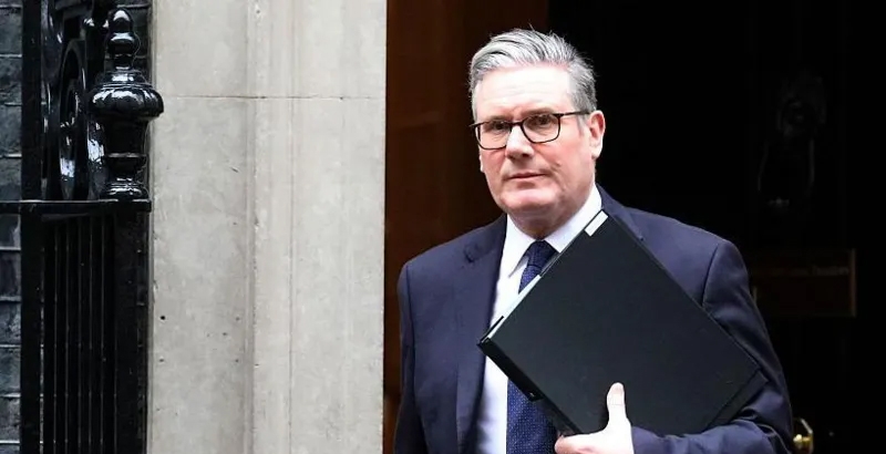 മാന്‍ഡല്‍സന്റെ നുണകള്‍ വിശ്വസിച്ചതില്‍ ഖേദിക്കുന്നുവെന്ന് യു കെ പ്രധാനമന്ത്രി കിയര്‍ സ്റ്റാര്‍മര്‍