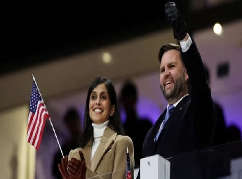 വിന്റര്‍ ഒളിംപിക്‌സിനെത്തിയ ജെ ഡി വാന്‍സിനേയും ഉഷ വാന്‍സിനേയും കൂക്കി വിളിച്ചു