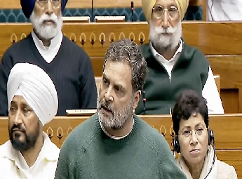 ലോക്‌സഭയില്‍ നിന്ന് പ്രധാനമന്ത്രി വിട്ടുനിന്നതിന് കാരണം സുരക്ഷയല്ല; നരവനെ ച...