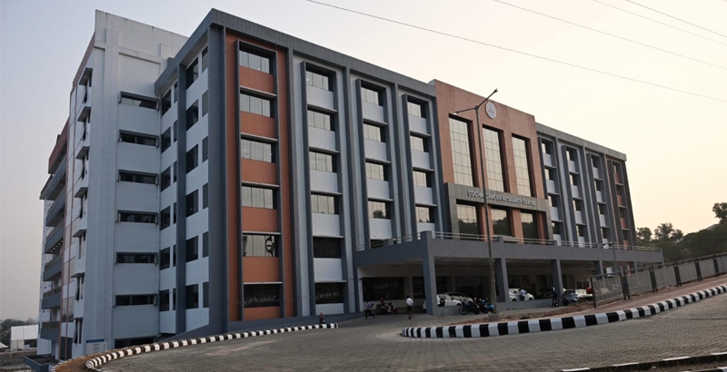 അര്‍ബുദത്തെ പ്രതിരോധിക്കാന്‍ പൊതുജനങ്ങളുടെ പൂര്‍ണ്ണ പിന്തുണ ആവശ്യമെന്ന് മുഖ്യമന്ത്രി പിണറായി വിജയന്‍