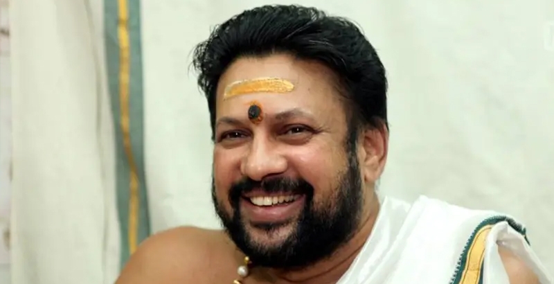 തന്ത്രി കണ്ഠരര് രാജീവരുടെ പേരില്‍ രണ്ടു കോടിയിലേറെ നിക്ഷേപം