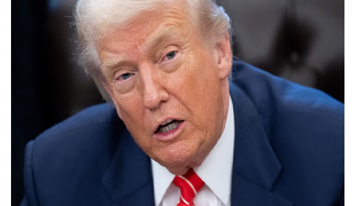 'ട്രംപിന്റെ പേരുള്ള ഇമെയിൽ; എപ്സ്റ്റീൻ ഫയലുകളിൽ മായ്ച്ചുകളഞ്ഞ ഭാഗം ചോദ്യങ്ങൾ ഉയർത്തുന്നു