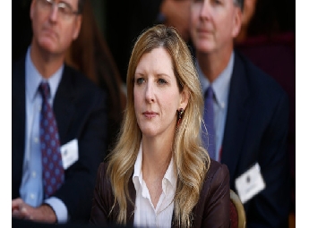 എപ്സ്റ്റീൻ ബന്ധം വിവാദമായി: ഗോൾഡ്മാൻ സാക്‌സിന്റെ മുഖ്യ നിയമോപദേഷ്ടാവ് രാജിവെക്കുന്നു