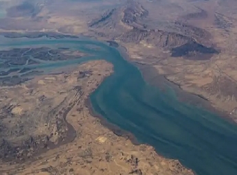 ഇറാന്‍ റവല്യൂഷണറി ഗാര്‍ഡ് ഹോര്‍മുസ് കടലിടുക്കില്‍ സൈനികാഭ്യാസം ആരംഭിച്ചു