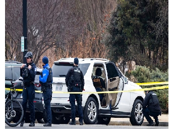 ഷോട്ട്ഗണ്ണുമായി ക്യാപിറ്റോളിലേക്ക് ഓടിയ യുവാവ് പിടിയിൽ