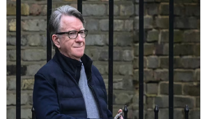 എപ്സ്റ്റീൻ രേഖകളുടെ പശ്ചാത്തലത്തിൽ യുഎസിലെ മുൻ ബ്രിട്ടീഷ് സ്ഥാനപതി അറസ്റ്റിൽ; ഗുരുതര ആരോപണങ്ങൾ