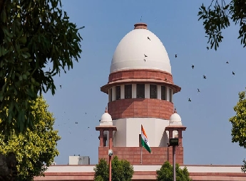 നവകേരള സര്‍വേ തുടരാം; ഹൈക്കോടതി ഉത്തരവ് സുപ്രിം കോടതി സ്റ്റേ ചെയ്തു