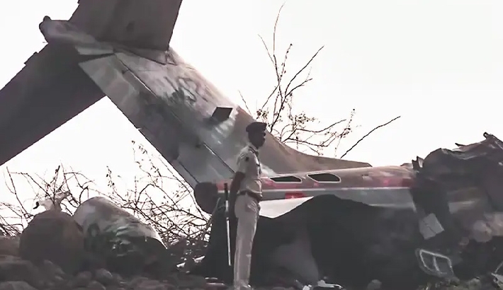 അജിത് പവാറിന്റെ വിമാനാപകടം: വിഎസ്ആറിന് ഡി.ജി.സി.എയുടെ കടുത്ത നടപടി, എല്ലാ ലിയർജെറ്റുകളും നിലത്തിറക്കി