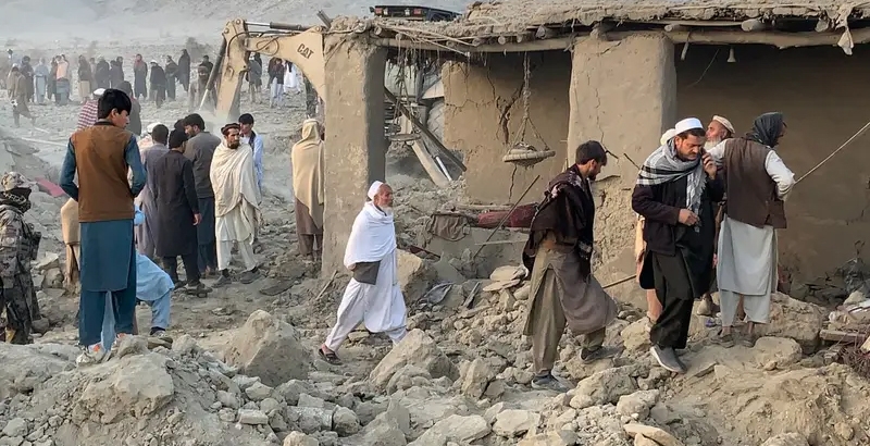 പാകിസ്താനെതിരെ പ്രതികാര ആക്രമണം ആരംഭിച്ചതായി താലിബാന്‍ സൈനിക വക്താവ്