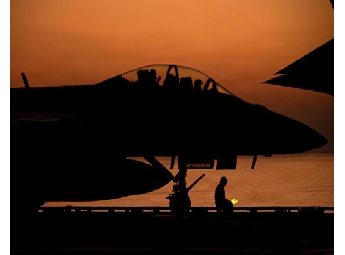 ഇറാനെതിരെ സൈനിക നീക്കം: ട്രംപിനെ ബ്രീഫ് ചെയ്ത് ബ്രാഡ് കൂപ്പർ; ആദ്യ ആക്രമണം ഇസ്രയേലിൽ നിന്നാകുമോ?