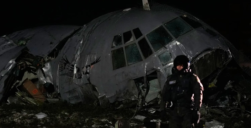 ബൊളീവിയയില് ബാങ്ക് നോട്ടുകള് കൊണ്ടുപോവുകയായിരുന്ന വിമാനം തകര്ന്ന് 20 പേര...