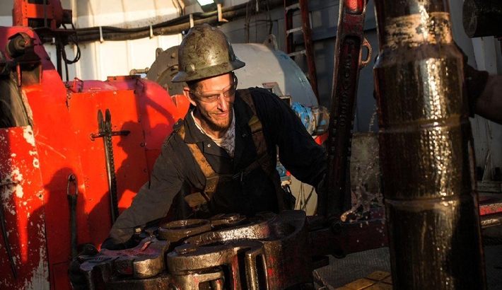 എണ്ണ- പ്രകൃതി വാതക ഉത്പാദനത്തില് എ്ല്ലാവരേയും കടത്തിവെട്ടി യു എസ് എണ്ണ- പ്രകൃതി വാതക ഉത്പാദനത്തില് എ്ല്ലാവരേയും കടത്തിവെട്ടി യു എസ്