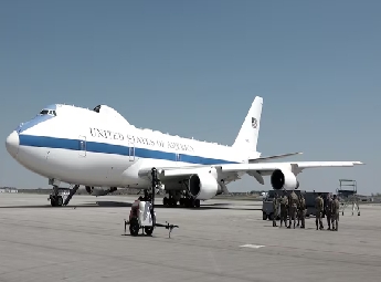 പശ്ചിമേഷ്യയിലെ യുദ്ധം: 'ഡൂംസ്‌ഡേ' ആണവ കമാന്‍ഡ് വിമാനങ്ങള്‍ വിന്യസിച്ച് അമേരിക്ക