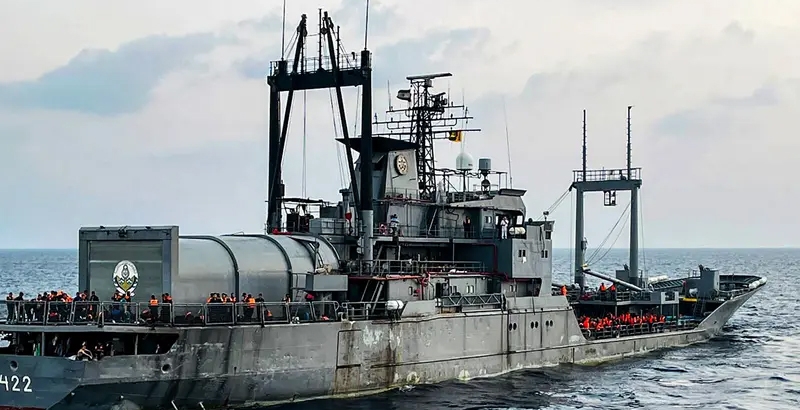 അമേരിക്കന്‍ ആക്രമണത്തിനിടെ ഇറാന്റെ മൂന്ന് കപ്പലുകള്‍ക്ക് ഇന്ത്യയുടെ ഡോക്കിംഗ് അനുമതി; കൊച്ചിയിലെത്തിയത് ഐആര്‍ഐഎസ് ലവാന്‍ മാത്രം