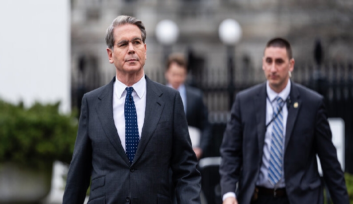 ഇറാൻ യുദ്ധം: എണ്ണവില നിയന്ത്രിക്കാൻ റഷ്യൻ എണ്ണയ്ക്ക് താൽക്കാലിക ഇളവ് നൽകി യുഎസ്