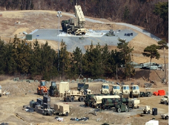 ദക്ഷിണ കൊറിയയിലെ അമേരിക്കയുടെ മിസൈല്‍ പ്രതിരോധ സംവിധാനങ്ങള്‍ മിഡില്‍ ഈസ്റ്റിലേക്ക് മാറ്റുന്നു