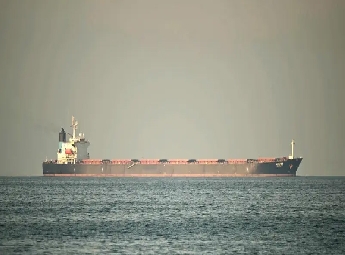 ഹോർമൂസ് കടലിടുക്ക് കടന്ന് രണ്ട് ഇന്ത്യൻ എൽപിജി ടാങ്കറുകൾ; രണ്ടുദിവസത്തിനകം ...