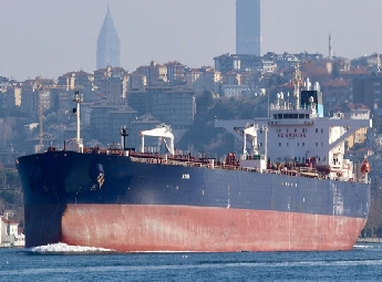 അസംസ്‌കൃത എണ്ണയുമായി പോയ തുര്‍ക്കി കമ്പനിയുടെ കപ്പലിനു നേരെ കരിങ്കടലില്‍ ആക്രമണം