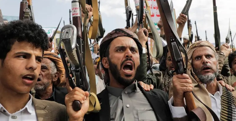 ആഗോള വ്യാപാരത്തിന് പുതിയ ഭീഷണി: ഹോർമുസിന് പിന്നാലെ ബാബ് അൽ മന്ദബ് കടലിടുക്ക...