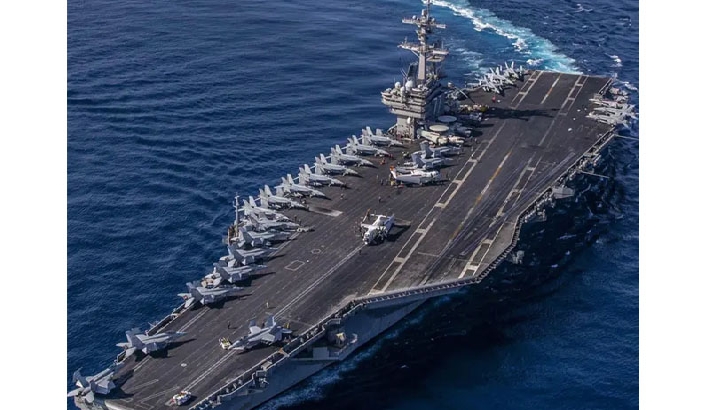 യുദ്ധം ശക്തമാകുന്നു: യു.എസ്. മൂന്നാം വിമാനവാഹിനിയായ യു.എസ്.എസ്. ജോർജ് എച്ച്. ഡബ്ല്യു. ബുഷിനെ അയക്കാൻ സാധ്യത യുദ്ധം ശക്തമാകുന്നു: യു.എസ്. മൂന്നാം വിമാനവാഹിനിയായ യു.എസ്.എസ്. ജോർജ് എച്ച്. ഡബ്ല്യു. ബുഷിനെ അയക്കാൻ സാധ്യത