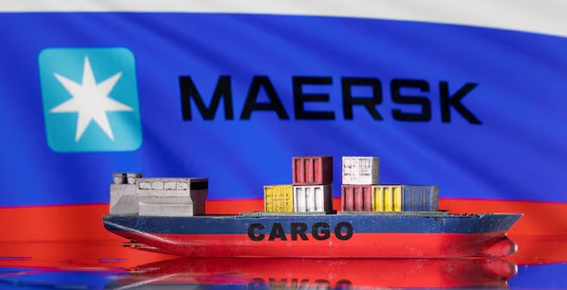 സലാലാ തുറമുഖത്തിന് സമീപം ഇറാന്‍ യു എസ് കപ്പലിനെ ആക്രമിച്ചു