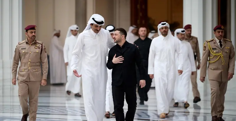 ഖത്തറുമായി പ്രതിരോധ കരാര് ഒപ്പുവെച്ച് യുക്രെയ്ന്; ദുബായിലെ ആന്റി- ഡ്രോണ്...